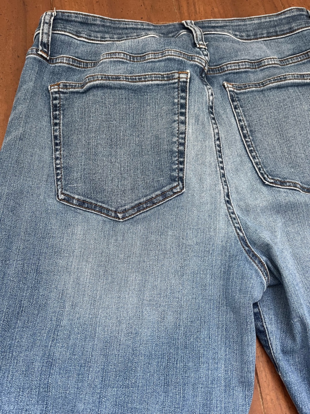 Women’s J.Crew Curvy Vintage Slim Straight Medium Wash Denim Jeans – Size 31 - Picture 13 of 15